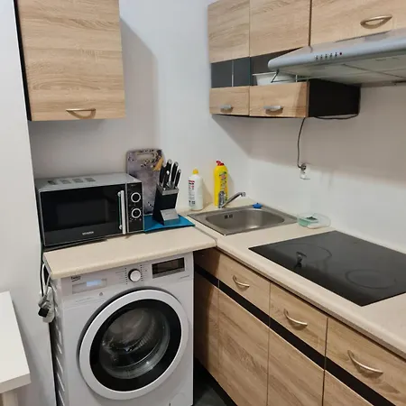 Homestay Przy Awf, Latwa Komunikacja *