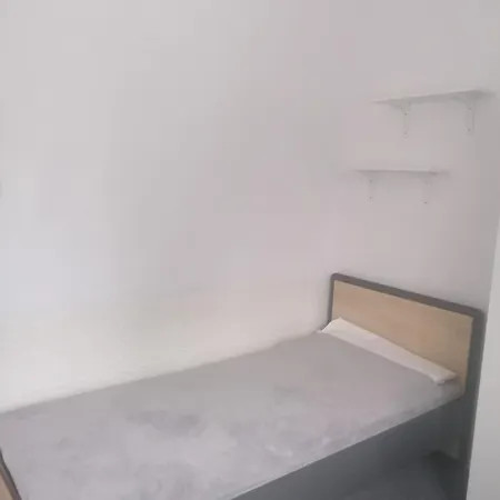 Przy Awf, Latwa Komunikacja Rum i privatbostad Warszawa