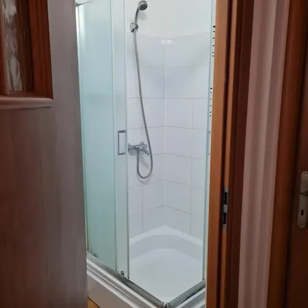 Przy Awf, Latwa Komunikacja *