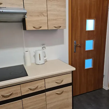 Przy Awf, Latwa Komunikacja Warszawa